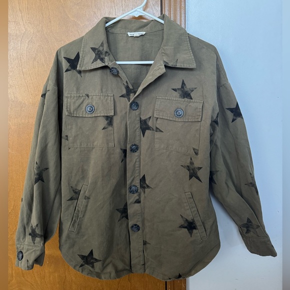 Star Patterned Button-Up Top Jacket